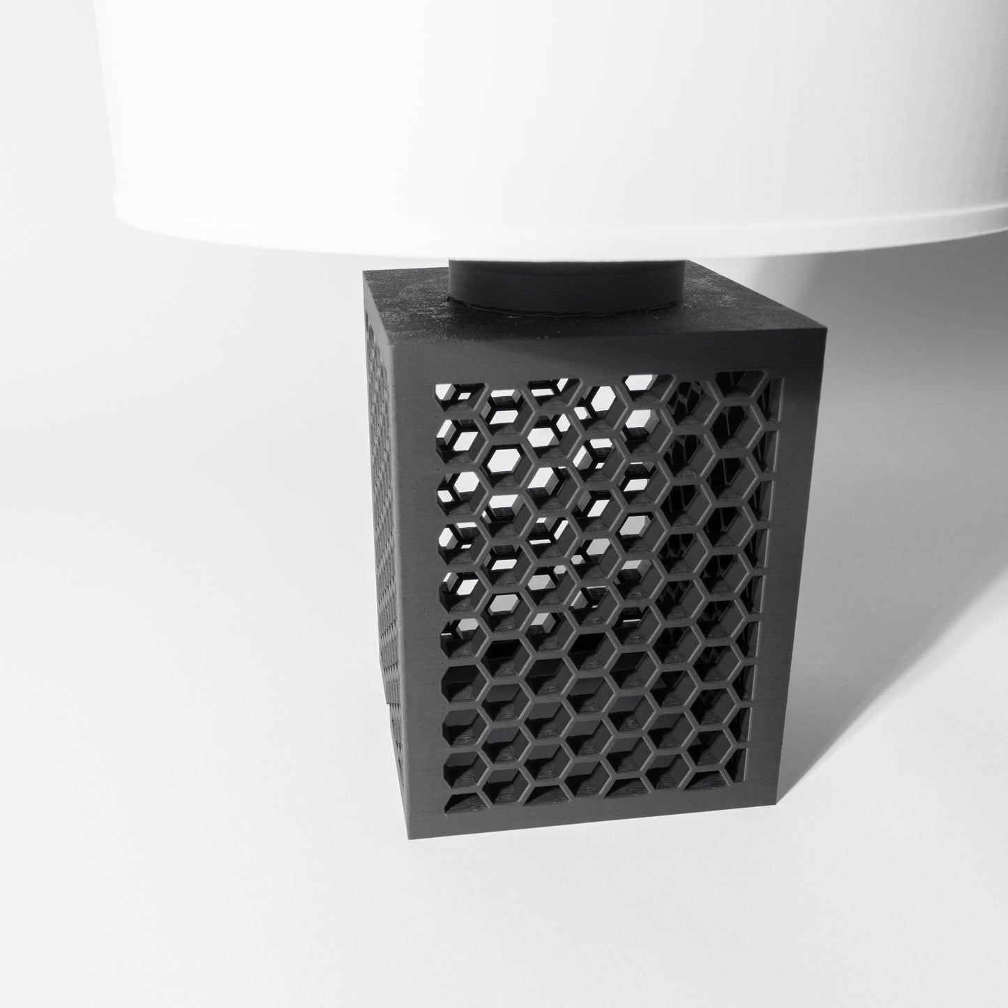 ARO Lamp