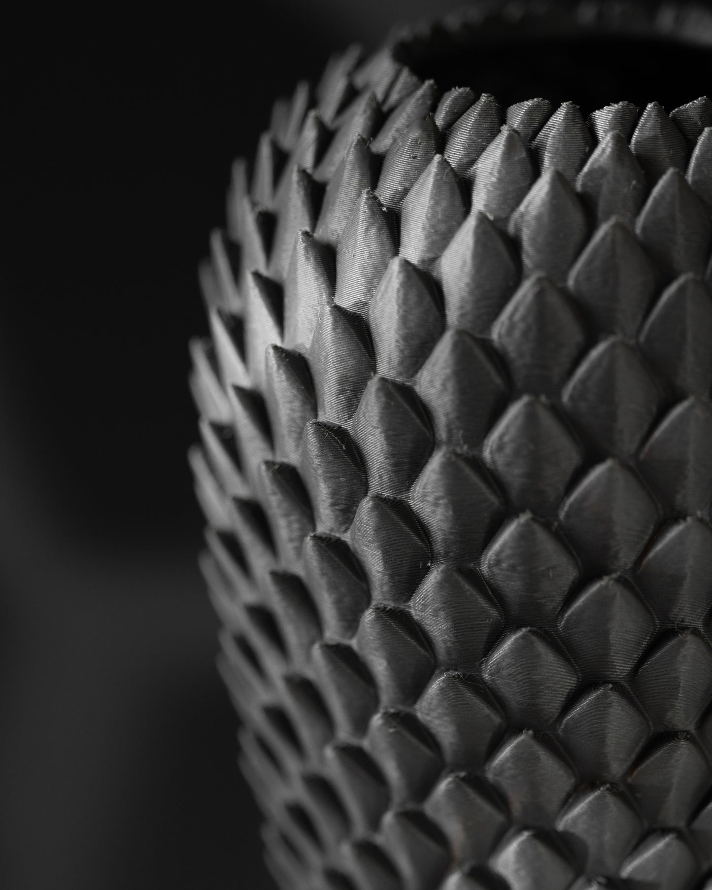 DRAGONSCALE VASE (Variant 2)